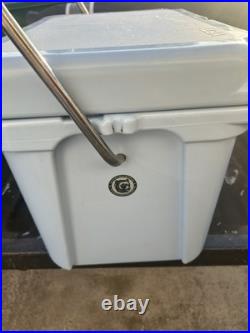 20 Gal Yeti Cooler Light Blue Used
