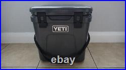 2024 YETI Roadie 24 Hard Cooler Charcoal Storm Grey with Strap