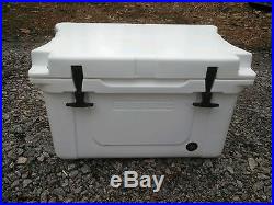 70QT! Frostbite Cooler White AWESOME HEAVY DUTY COOLERFree Ship