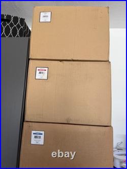 BRAND NEW Yeti Tundra 35 Hard Cooler in BLUE FAST FREE SHIPPING