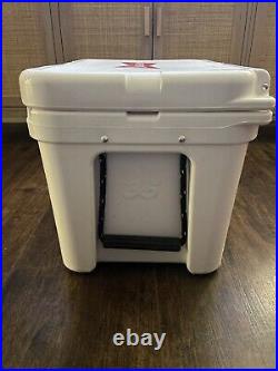 Budweiser Yeti Tundra 35 Cooler Box White