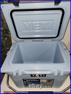 Ice Blue Yeti Cooler Roadie 20 Excellent Out Of Production