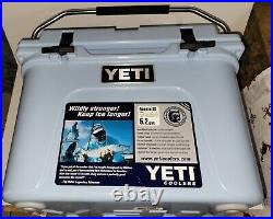 Ice Blue Yeti Cooler Roadie 20 Excellent Out Of Production