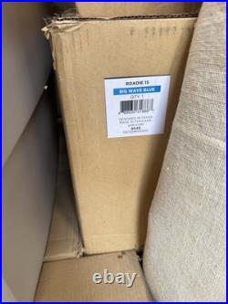 NEW SOLD OUT LIMITED EDITION Yeti Roadie 15 Hard Cooler Big wave Blue