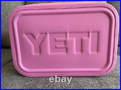 NEW! YETI Hopper Flip 8 Cooler POWER PINK Zipper