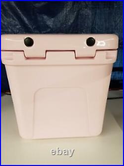 NWT! YETI Roadie 24 Cooler, Ice Pink (RETIRED COLOR)