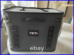 NWT Yeti Hopper Flip 8 Soft Cooler Charcoal (18010130001)