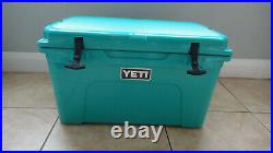 New 2021 YETI Tundra 45 Blue Cooler Limited Edition Color AQUIFER BLUE
