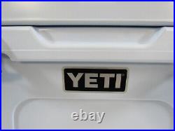 New Never Used 2016 Limited Edition Ice Blue Yeti Tundra 50 Qt Cooler