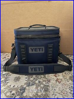 New YETI Hopper Flip 12 Portable Soft Cooler Navy Blue