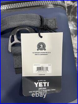 New YETI Hopper Flip 12 Portable Soft Cooler Navy Model GS3130-1