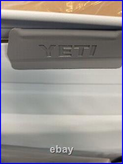 New YETI Hopper M30 2.0 Soft Cooler Big Sky Blue Brand New