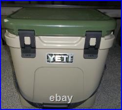 New YETI Roadie 24 Hard Cooler Decoy Tan Olive Camo Logo In Original Box COOL