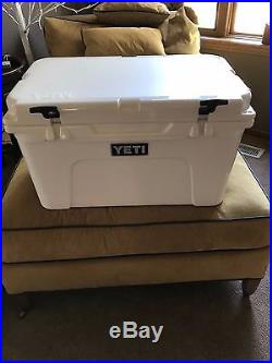 New Yeti Tundra 45 qt Cooler White WITH 2 YETI ICE PACK COOLERS