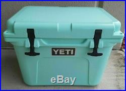 New without tags Yeti Roadie 20 Cooler Seafoam