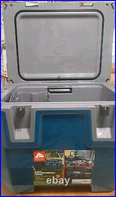 OZARK TRAIL 35 Quart High Performance MICROBAN Hard Cooler Chest BLUE like yeti