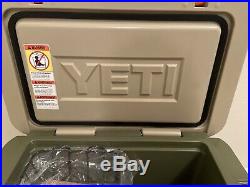 Out Of Production Two Tone Yeti High Country Tundra 45 Cooler -nwt Unregestered