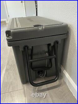 Snap On Cooler Yeti Type 75qt