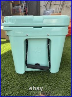 Sold Out Yeti Tundra 45 Hard Cooler- Seafoam! Discontinued