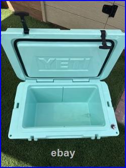 Sold Out Yeti Tundra 45 Hard Cooler- Seafoam! Discontinued