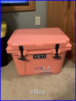 Used 1x YETI ROADIE LIMITED EDITION COLOR CORAL COOLER BRAND NEW 20 QT