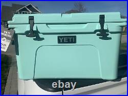 Used Yeti Tundra 45 Seafoam Green Discontinued Limited Edition Cooler