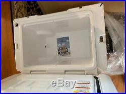 YETI 2428 Tundra Haul Cooler, White 28 1/4 × 19 1/2 × 18 5/8 NEW IN BOX