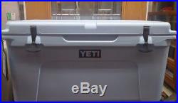 YETI 65 TUNDRA COOLER BLUE BRAND New in the Yeti box