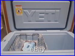YETI 65 TUNDRA COOLER BLUE BRAND New in the Yeti box