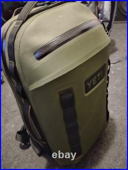 YETI Backpack Cooler Highlands Olive YETI Backpack Cooler Highlands Olive