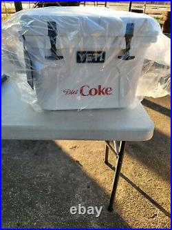 YETI DIET COKE Roadie 20 Cooler NEW RARE DISCONTINUED Awesome Handle PROMOTIONAL