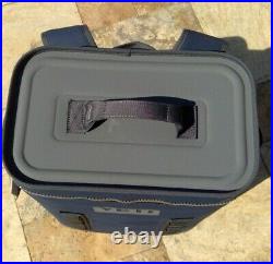 YETI HOPPER BackFlip 24 Soft Cooler Navy GS3130-1 Backpack cooler