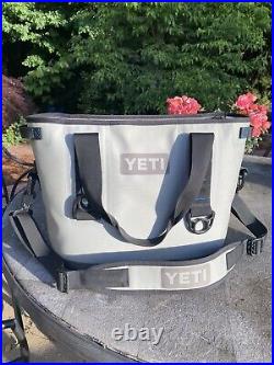 YETI Hopper 20 Cooler Bag Gray/Black/Blue Excellent Condition