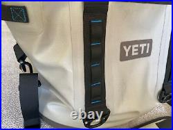 YETI Hopper 30 Cooler Fog Gray/Tahoe Blue The OG Hopper