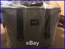 YETI Hopper 30 Rugged Soft-Sided Leakproof Ice Chest Cooler Free Shipping