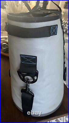 YETI Hopper 40 Leak-Proof Cooler with Shoulder Strap