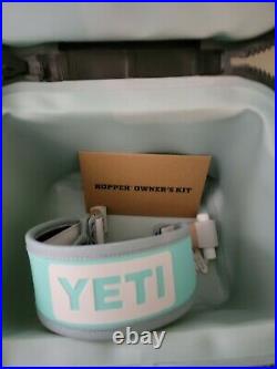 YETI Hopper Flip 12 Portable Cooler AQUIFER BLUE NEW