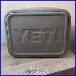 YETI Hopper Flip 12 Soft Cooler Harvest Red