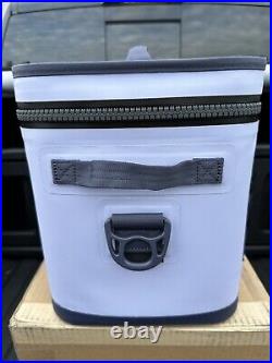 YETI Hopper Flip 12 cooler Cosmic Lilac NEW Display Unit No Warranty In Box