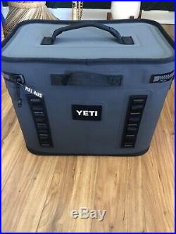 YETI Hopper Flip 18 Portable Cooler Charcoal Brand new With Tags