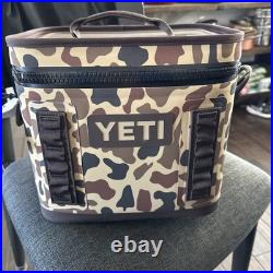 YETI Hopper Flip 8 Soft Cooler Wetlands Camo Insulated Leakproof Portable NEW