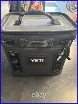 YETI Hopper Flip 8 cooler RETIRED Canopy Green- NEW. Great Condition