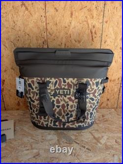 YETI Hopper M30 2.0 Soft Cooler, Wetlands Camo