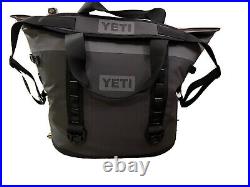 YETI Hopper M30 Soft Cooler Charcoal