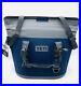 YETI Hopper M30 Soft Cooler Tote -Navy Blue Holds 20 Cans New With Tags