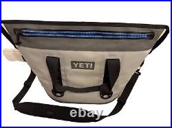 YETI Hopper TWO 30 Soft Cooler Gray