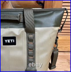 YETI Hopper Two 30 Portable Soft Cooler Bag Tote Green Tan Orange Zipper Broken