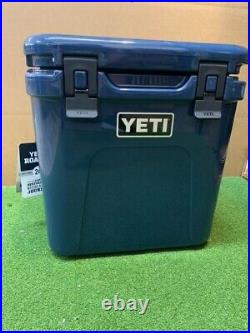 YETI NEW Navy Roadie 24 Cooler Brand New Open Box Display Item