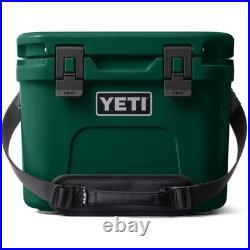 YETI Roadie 15 Cooler Black Forest Green