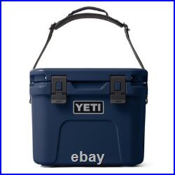 YETI Roadie 15 Cooler, Navy